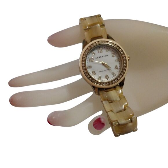 Anne Klein Tan Tortoise Shell Bracelet Watch 10/9956S Swarovski NEW BATTERY - Picture 12 of 16